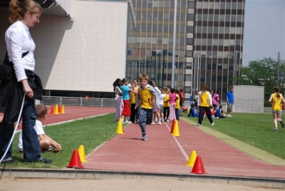 2 55-yt798zhac4fj2s36xqge