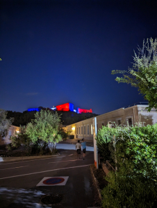 PXL 20230429 192602176.NIGHT 