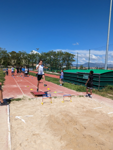 2023-05-04 Stage à Antibes Pâques 2023 groupe benjamins -minimes - sprint