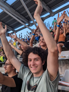 PXL 20230609 194402630